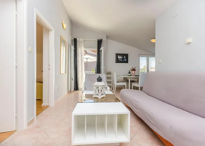 Manda Apartamento Vodice